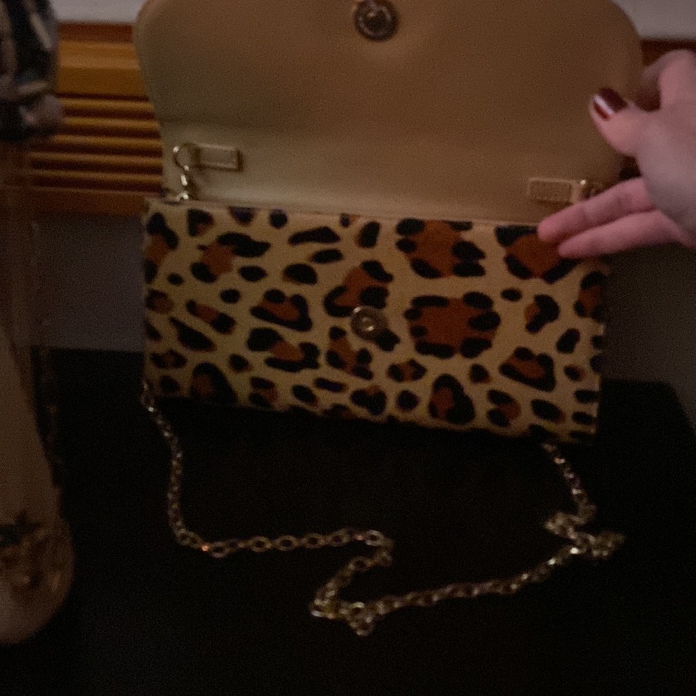 Purse - Picture 2 of 4